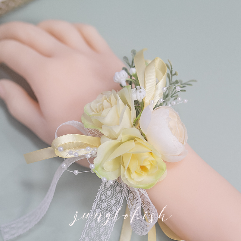 Yellow & Wrist Flower-Forest Department Watercolor powder bride Bridesmaid Wrist flower groom Lapel flower Sternal flower wedding ceremony External shot prop Europe and America