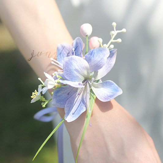 蓝紫色春日山野胸花森系花朵粉色蓝色会议开业高端结婚婚礼