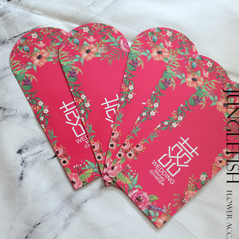 Senshi Xiaoqing personality hand-drawn double-hewed flower married 100,000 yuan gift bag big red bag is a wedding celebration