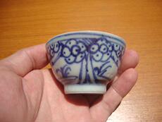чашка 清代老茶杯 清中期过墙梅花中号茶杯一只 完整无磕微冲线包老保真
