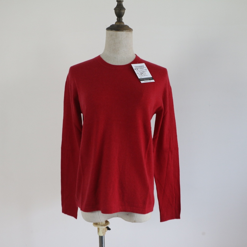 Olive Four-Season Fine-Spun Base Layer T-Shirt Is Made from 100% Cashmere from Nepal, Round Neck, Long and Short Sleeves