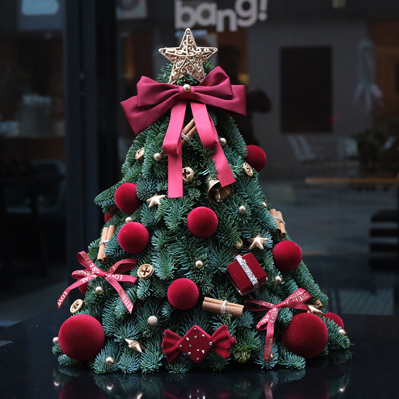 Imported Fresh 2025 New Nobelson Christmas Tree, High-End Decorative Tabletop Home Small Ornament Gift