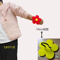 Красный цветок на запястье, 10см