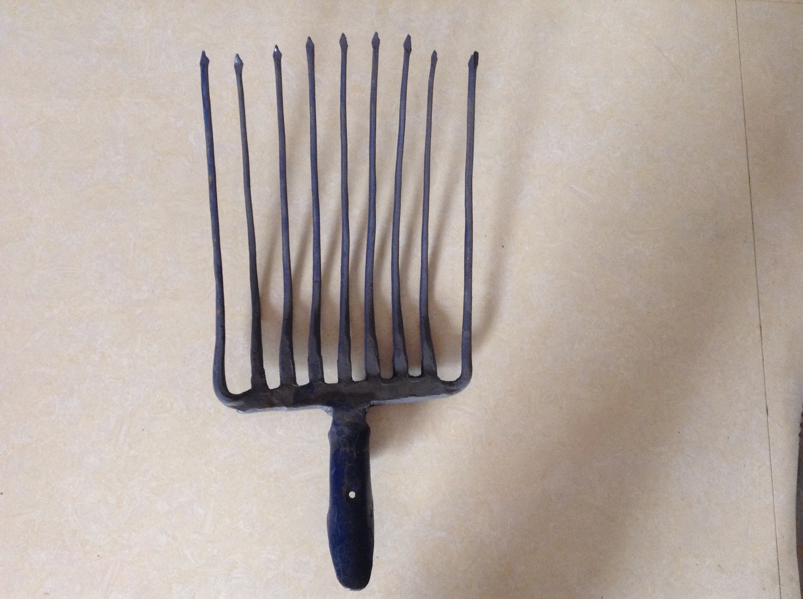 Steel fork Three-pronged fork Four-pronged fork Nine-pronged fork Rake Falling leaf fork Hollow fork Steel fork Grass fork Large grass fork Mud fork