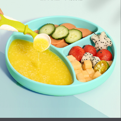 宝宝分格防摔吸盘硅胶餐盘叉勺餐具