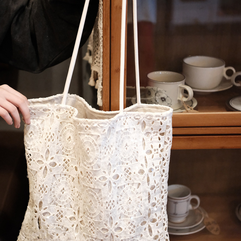 Handbag White Sequin Lace Bag with Hollow Design Large Capacity Commuter Tote Bag Hand-Held Underarm Bag Shoulder Bag