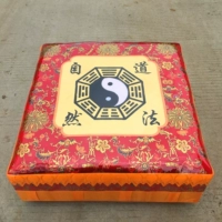 Красная черная сплетни