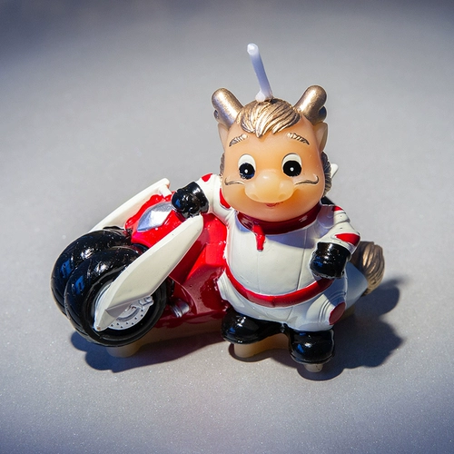 Новинка мотоцикл Зодиаки Животные творческие мультипликационные свечи Детской вечеринка по случаю дня рождения