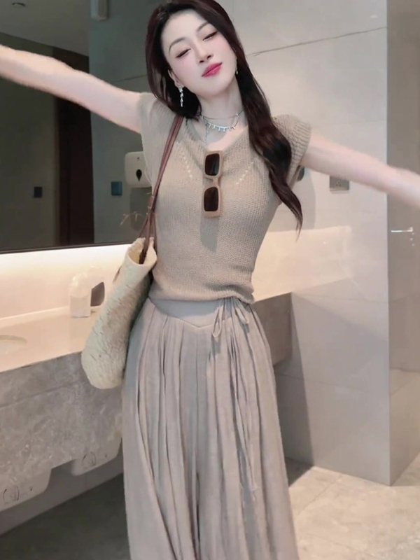 Summer Chanel-Style Outfit Set for Women 2025 New Hollow-Out Short-Sleeve Knit Top Cotton-Linen Wide-Leg Pants Two-Piece Set