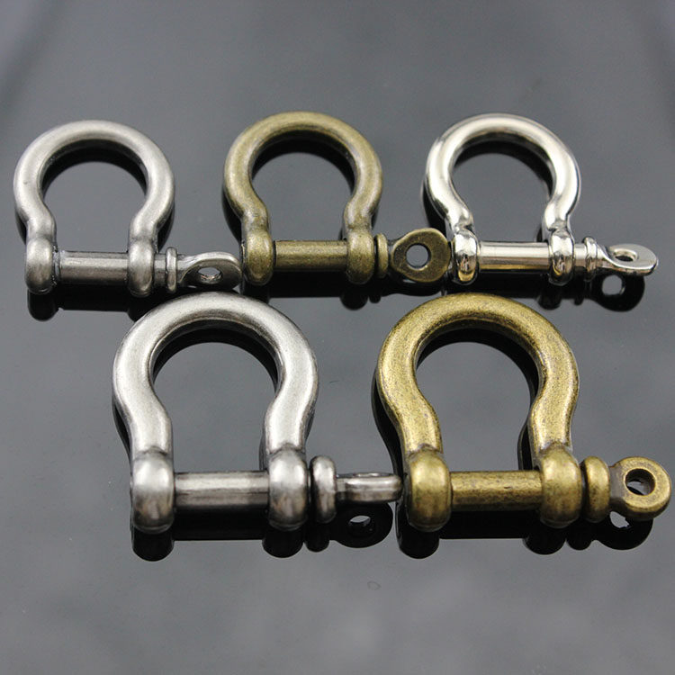 Handmade diy leather horseshoe buckle key ring key chain accessories D-type buckle cloth buckle bracelet key buckle shackle