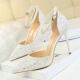Châu Âu và Hoa Kỳ giày mới pha lê sequin vàng cao gót đẹp với giày cưới Giày cưới màu bạc nhọn với dép nữ sandal nữ đế thấp