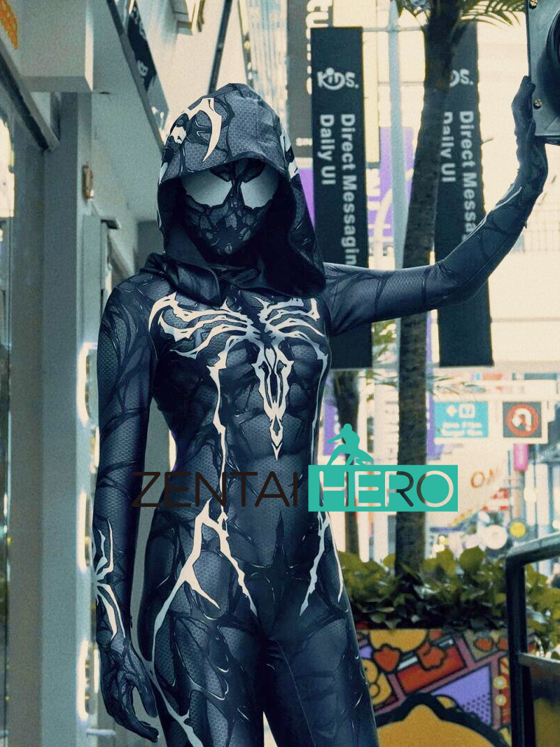 A secondary black venom slaughter Venom Carnage spider hero in a tight clothes role-playing dress