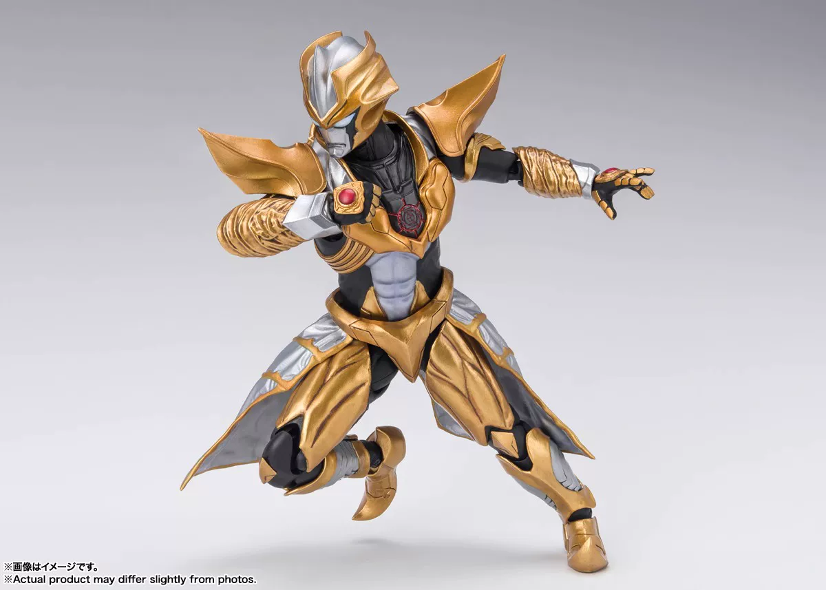 Spot Bandai SHF Тайтарос Абуу Сусиутер Боевой перчаточный шлем
