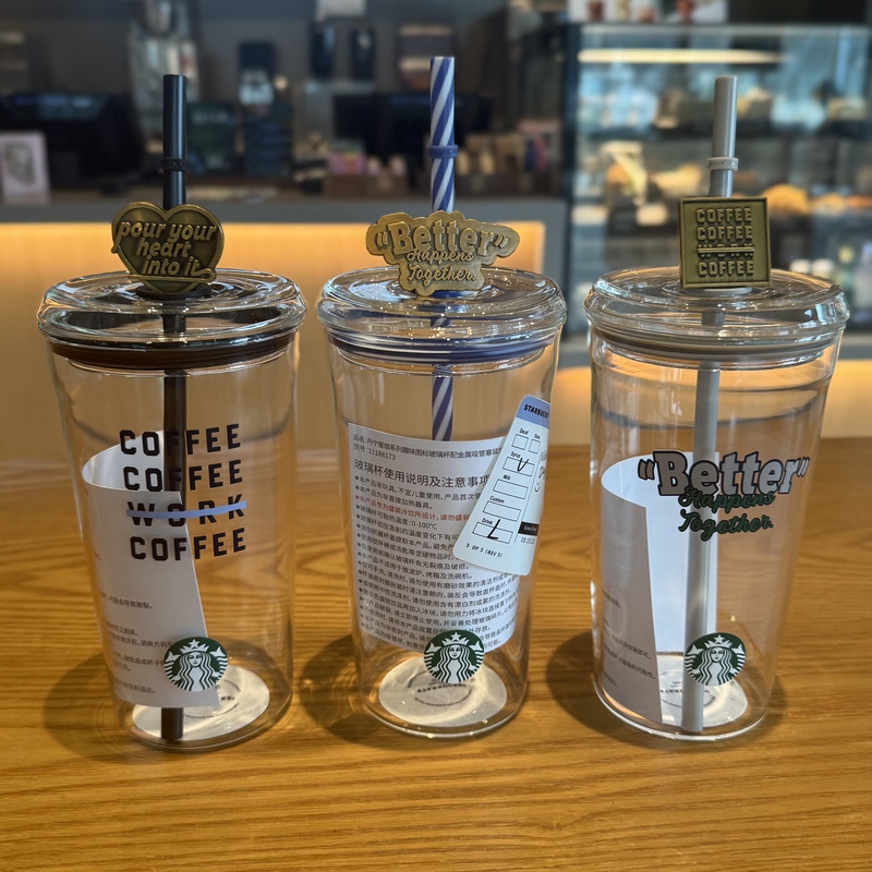 Starbucks 26 Spring Denim Star Coffee Fun Icon Glass Three-Color Straw Couple Cups with Nameplate Straw Decoration Starbucks 26 Spring Denim Star Coffee Fun Icon Glass Three-Color Straw Couple Cups with Nameplate Straw Decoration
