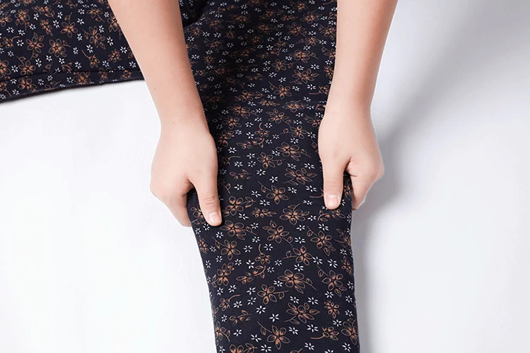 Quần bà ngoại 70 tuổi 80 trung niên và già lỏng lẻo cộng với quần nhung ấm mẹ tải cao eo rộng quần rộng kích cỡ phụ nữ quần bó sát cho nữ