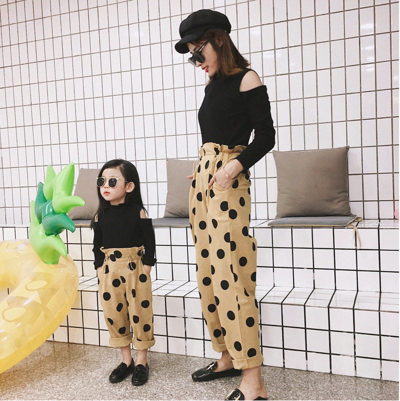 Parent-child mother-daughter children's suit black off-the-shoulder knitted bottoming shirt cotton linen polka dot harem pants high waist Korean version