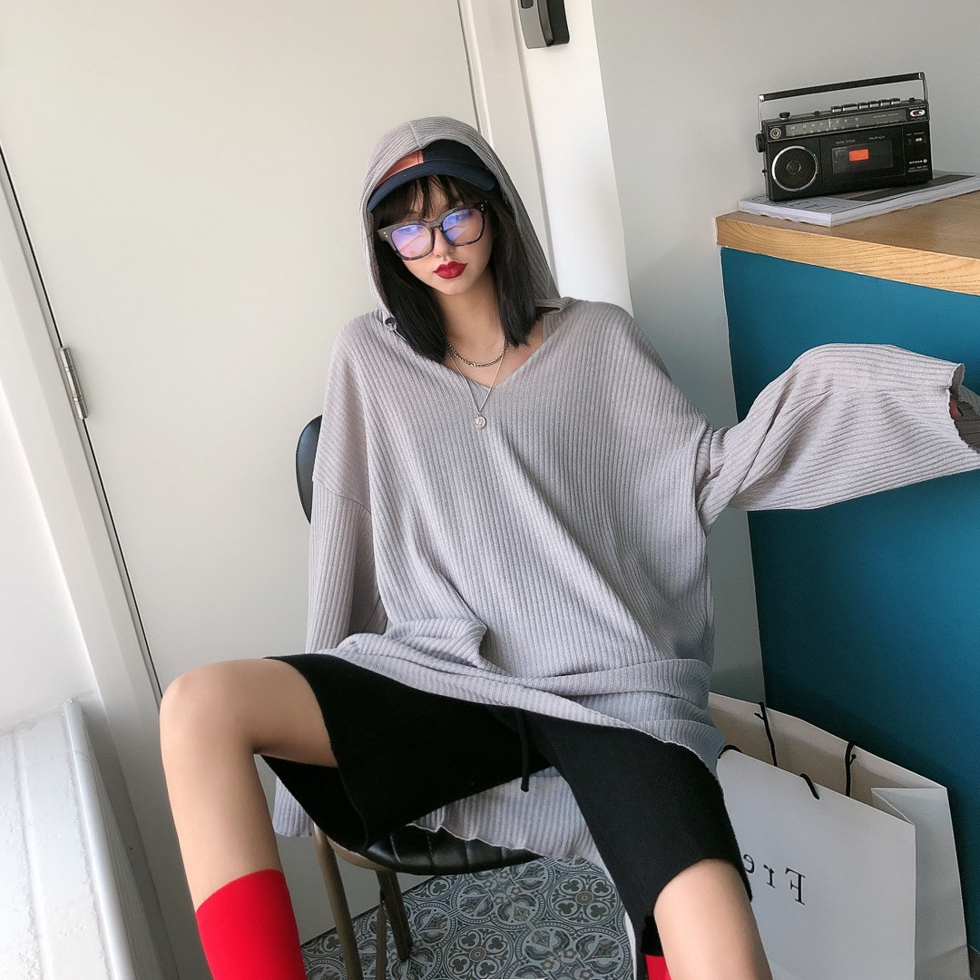 Large size women's dress with hat-knitted sweatshirt with long sleeves fat MM200 catty with medium long version of jacket head loose and thin blouses woman