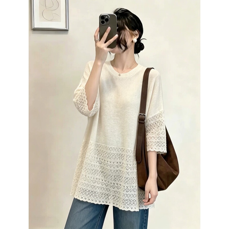150kg Lazy Style Round Neck Short-Sleeved Top with Simple Lace Splicing and Crochet, Versatile Slimming Plus-Size Knitwear for Women 150kg Lazy Style Round Neck Short-Sleeved Top with Simple Lace Splicing and Crochet, Versatile Slimming Plus-Size Knitwear for Women