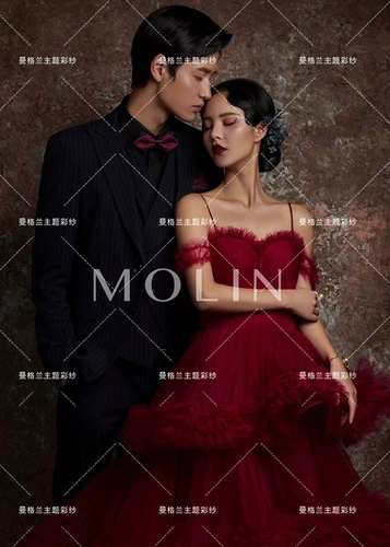 Выставка новая киностудия тематическая одежда Фотография, Драгг Хвост с пышной юбкой свадебная пара