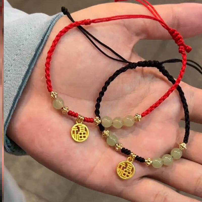 Tiger Year of the Year Hand-in-the-year hand-in-pearl lovers Woven Beads Hand-string Design Sensation Gift Student Bestie