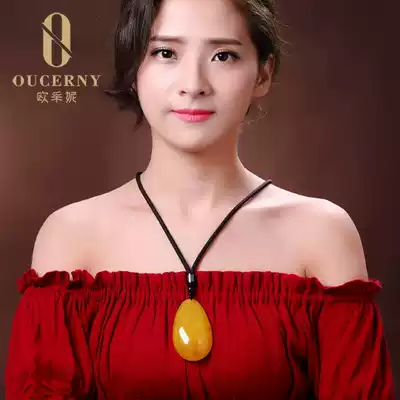 Natural beeswax water drop pendant choker amber pendant sweater refining long version of chicken oil yellow wax ornaments necklace