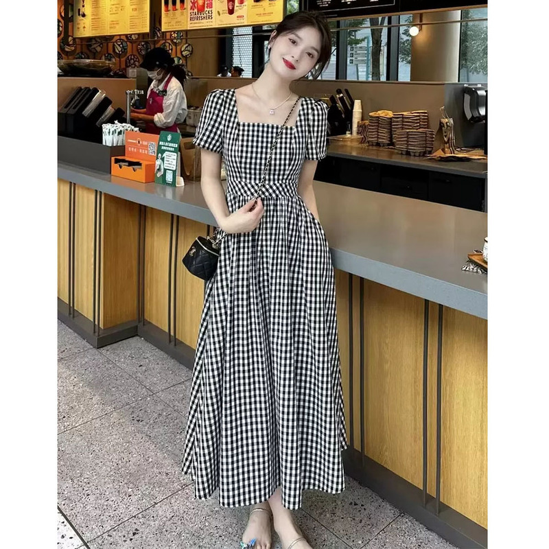 European Station 2026 Summer New Women's Black Dress, Waist-Cinching, Fashionable Hepburn Style, Elegant Square Neck Plaid Long Dress