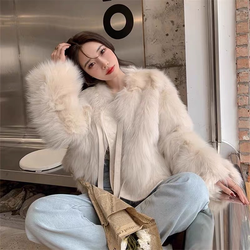 Fur Coat for Women 2025 Autumn and Winter New Style Faux Fox Fur Short Fur Integrated Lace-Up Fur Coat Young Style