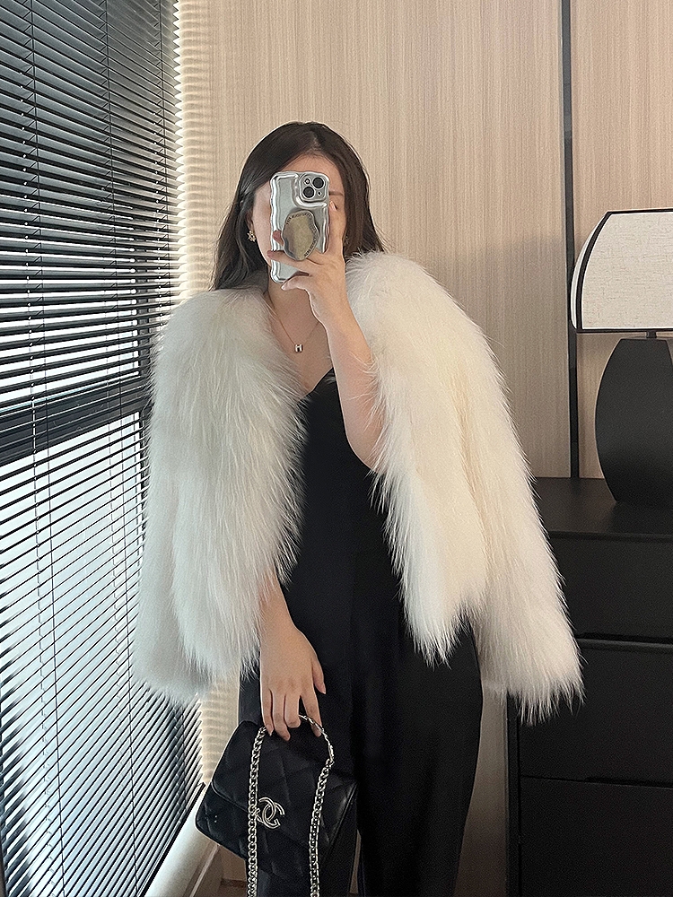 フォックスファーコートレディースショート2024冬新作Hainingファッションイミテーションミンクファースリムミンクコート