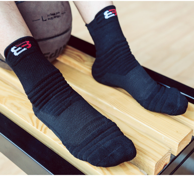 Chuyên nghiệp elite vớ bóng rổ nam dài mùa hè cao phần mỏng cotton khử mùi thể thao của phụ nữ thấp để giúp khăn vớ tất thể thao cao cổ