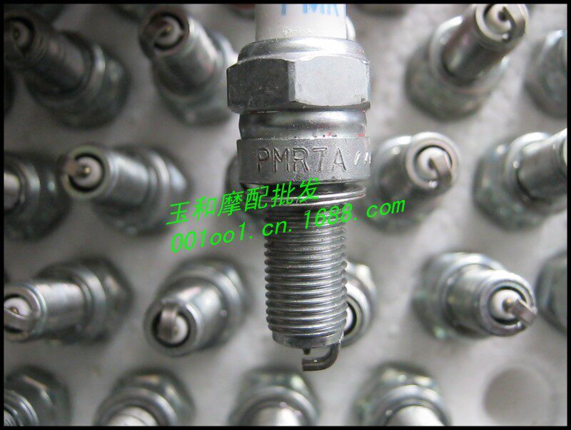 Original devil imported NGK spark plug double platinum start 10*19 specification Neptune Lingying fire mouth