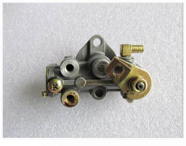 Suitable for Jinan Qingqi QS90-A two-stroke Xiongfeng K100 K90 new Qingqi original oil pump