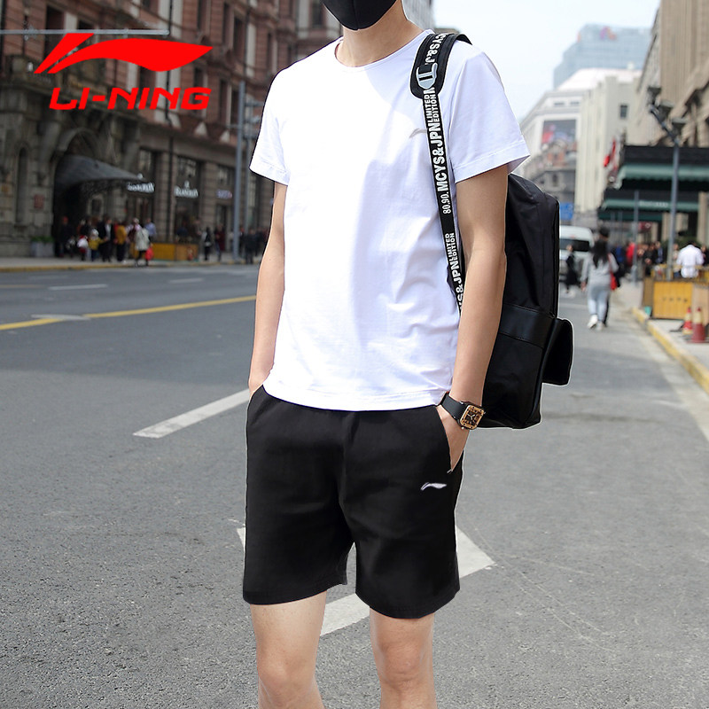 Шорты и футболка адидас. Шорты оверсайз мужские nike. Большая футболка с шортами. Большая футболка с шортами. Большая футболка с шортами.