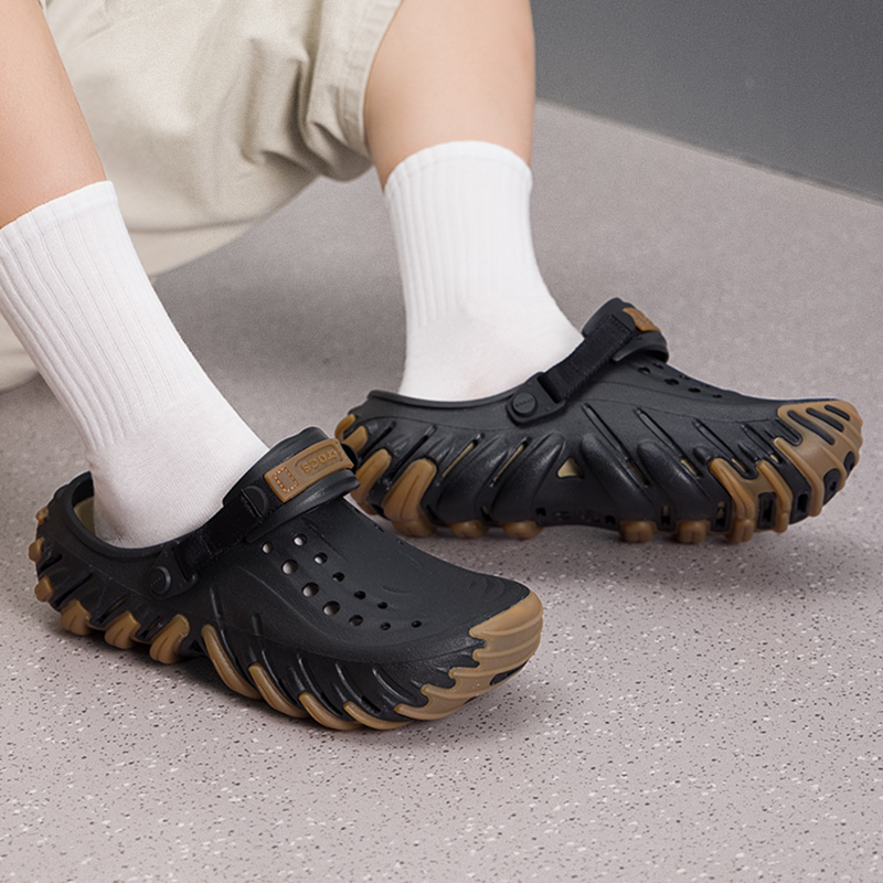 Lucky Leaf | Crocs Men's and Women's Shoes, Bobo Tank Sneakers, Clogs, Beach Shoes, Sandals, Slippers