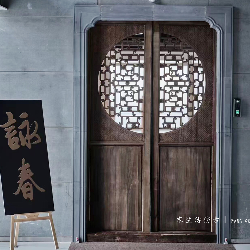 Dongyang Wood Carving Chinese-Style Solid Wood Antique Doors and Windows, Vintage Distressed Round Door Carving, Camphor Wood Lattice Doors and Windows, Screens