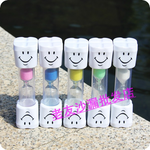 30 s Cartoon Smiley Face 5 10 min Sand Leaks Tea 5 Minutes Chronograph Reminder Children Creative Pendulum