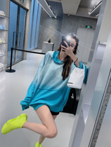 2022 New gradient color Lianhood womens spring and autumn slim style Lazy Wind Easy bf long sleeves Insurf blouses