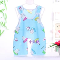 Коричневая цельная пуговица на плече, капуста синего цвета