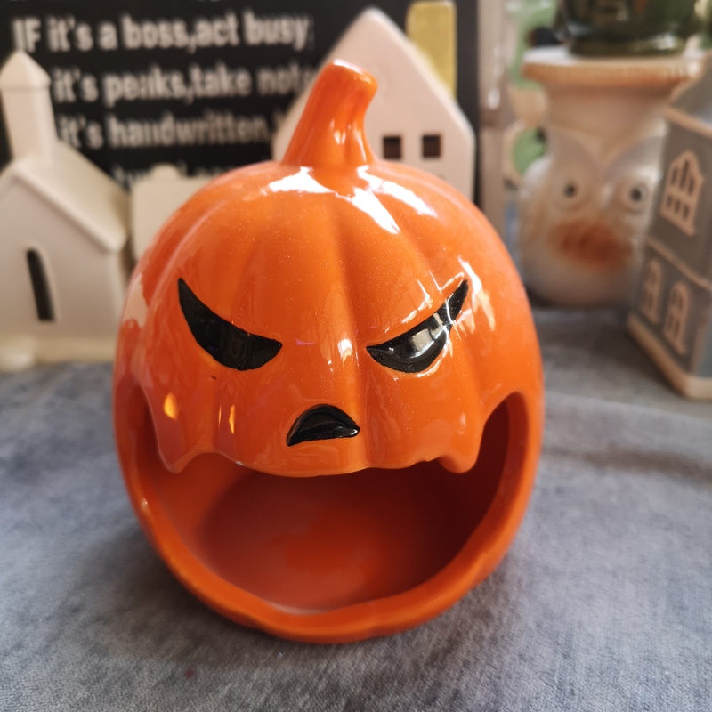 Ink Porcelain, Ceramic Crafts, Ceramic Pumpkin Candlestick Ornaments, Halloween Decorations