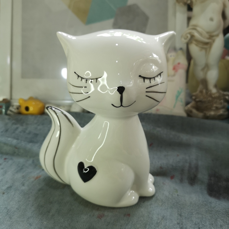 Ink Porcelain, Porcelain Crafts, Ceramic White Cat Figurine