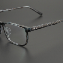 Japanese ultra-lightweight carved core plate glasses frame small square frame retro literary men and women can be equipped with height number