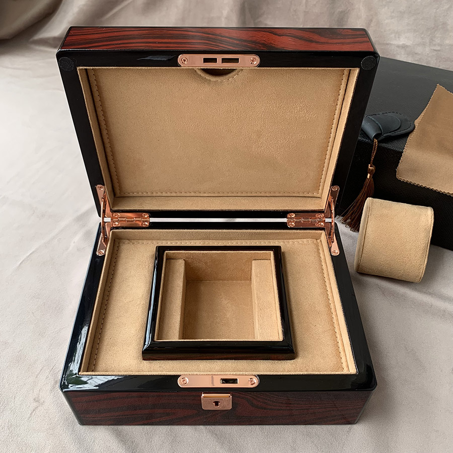 High-end gift watch box, luxury jewelry mechanical watch storage box, wooden lockable watch collection box customization