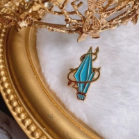 Светящийся кристалл