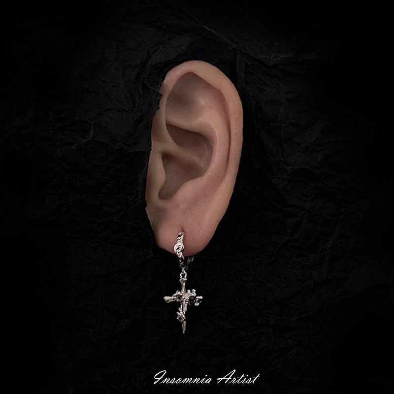 Insomnia artist's "Saint Separation" cross earrings, 925 sterling silver, niche design, sweet and cool earrings.