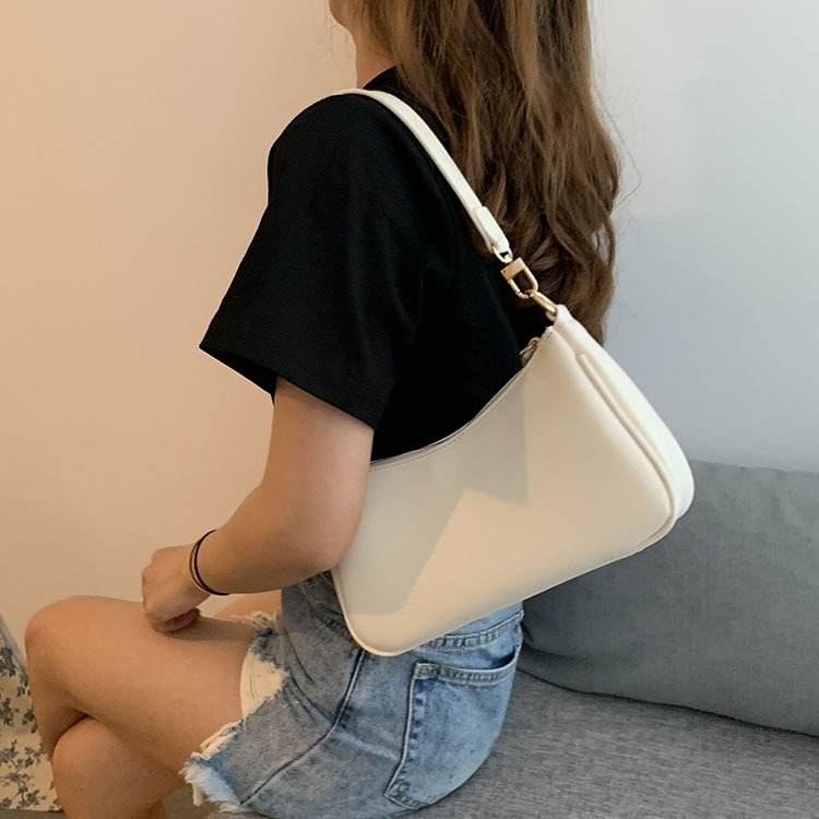 Baguette Bag ins Blogger Niche Underarm Shoulder Bag for Women 2026 New Versatile Retro Crossbody Bag