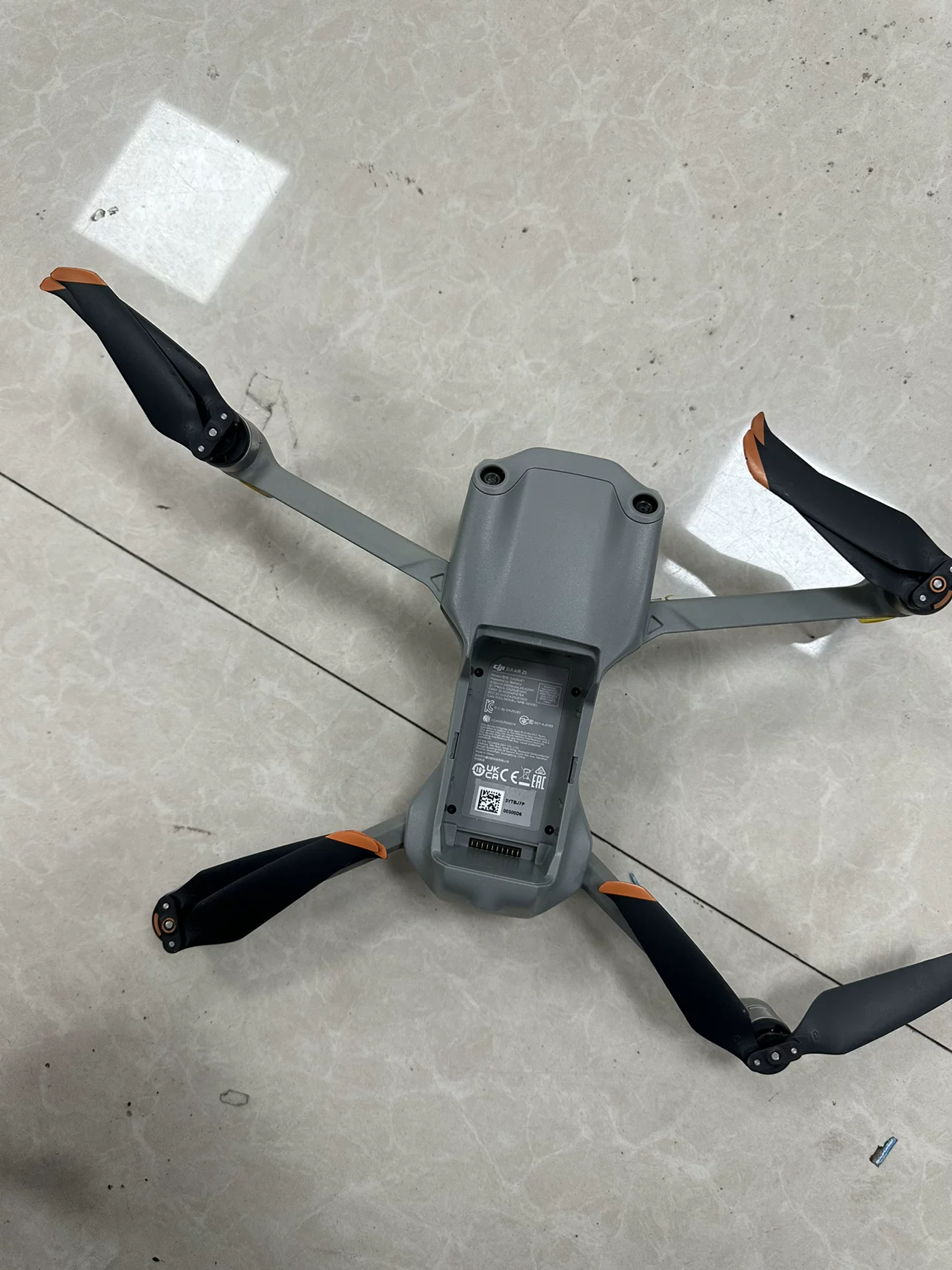 Б/у корпус DJI AIR2SBare металл может быть частым