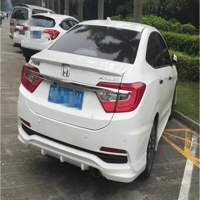 Suitable for 13-15 models of Lingpai modified small surrounds. 14 models of Honda Lingpai are equipped with front and rear lip side skirts and tail spoilers.