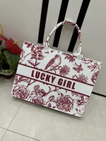 Пение птиц и ароматные цветы Ширина 40 Высота 30 Сторона 12