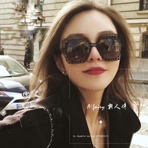 2018 new Zhou Yangqing same sunglasses hollow sunglasses female black ultra - glasses famous Yuanfeng face skinny frame