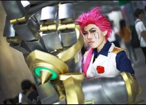 (Turn-based)LOL League of Legends Picheng Law Enforcement Officer VI Tekken Deacon Celeste cos props