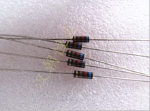 Imported core RCR07G621J 620Ω 620R 1 4W color ring resistance